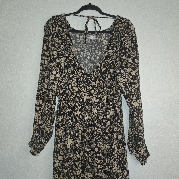 Sonoma Floral Maxi Dress MATERNITY Large Black with Tan Flowers - Picture 3 of 11